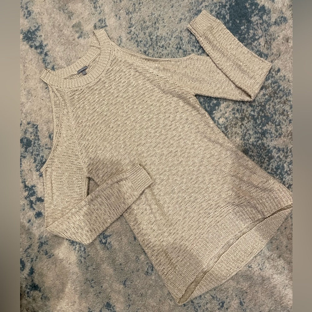 light weight sweater